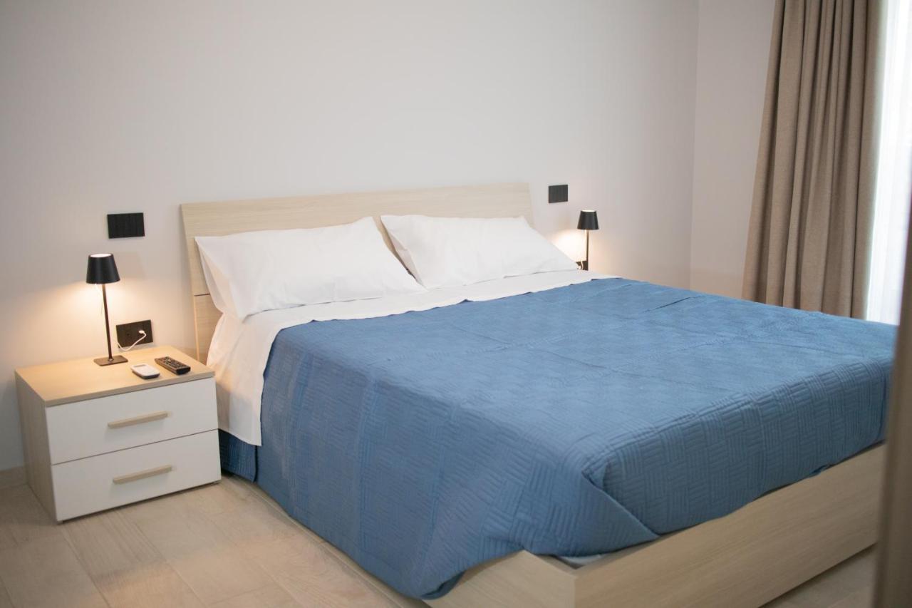 E-twelve Apartment