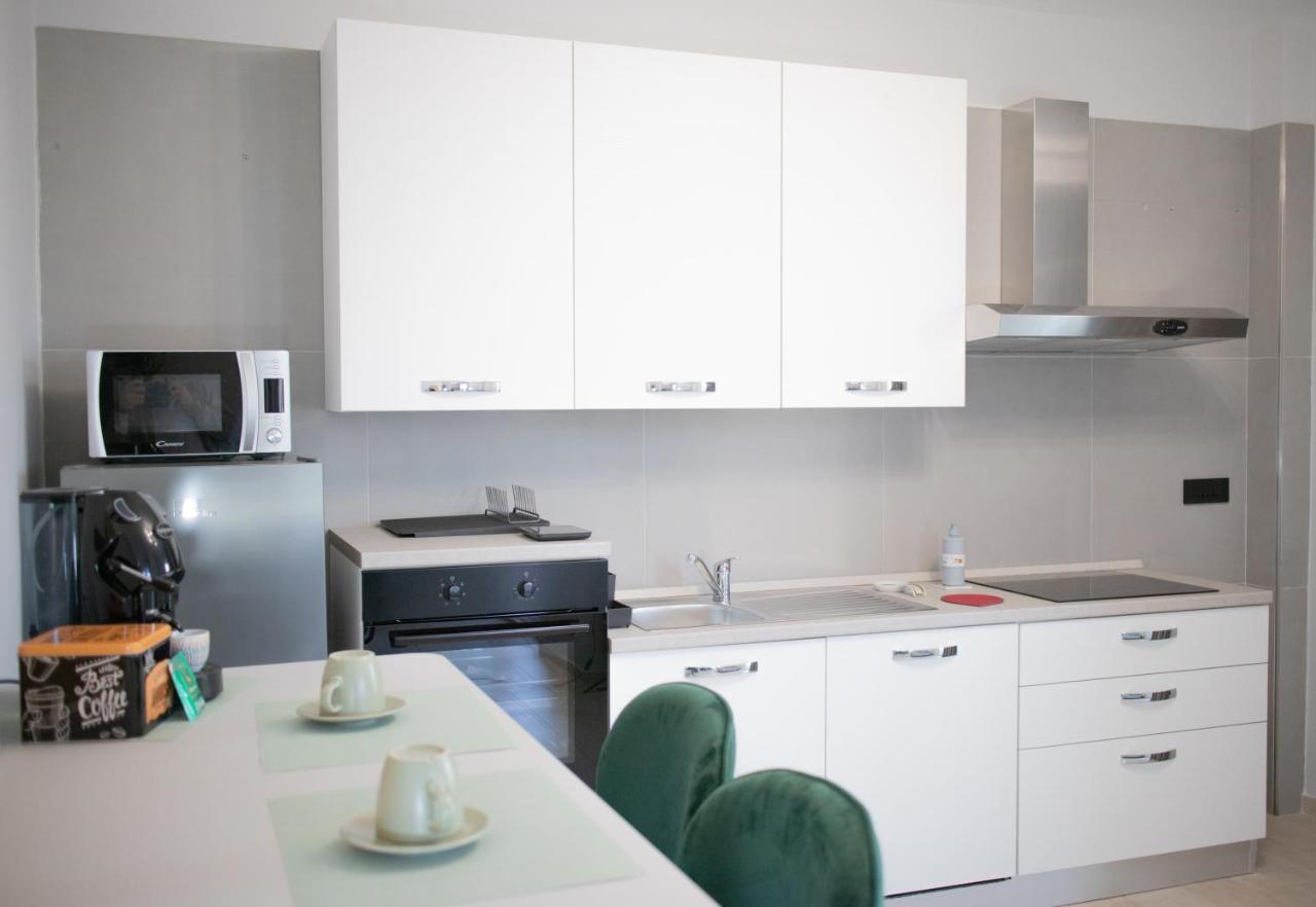 E-twelve Apartment Naples
